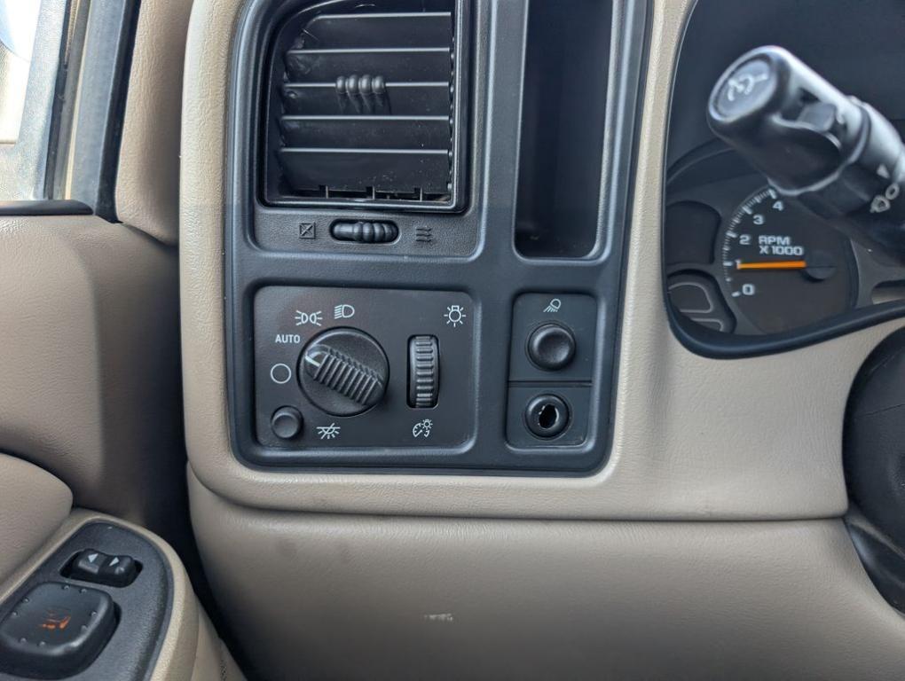 used 2005 Chevrolet Silverado 1500 car, priced at $10,000