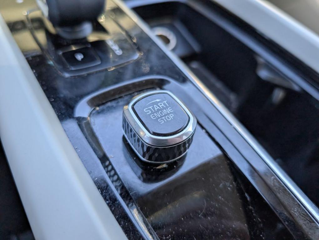 used 2023 Volvo XC60 car, priced at $27,980