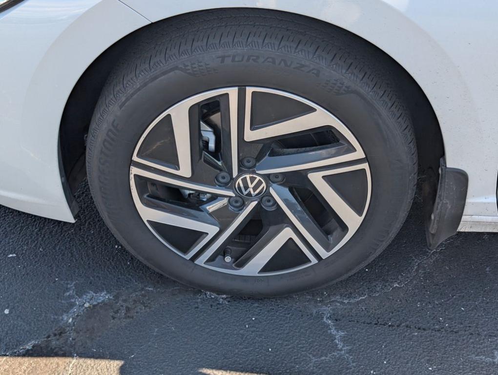 used 2022 Volkswagen Jetta car, priced at $20,617