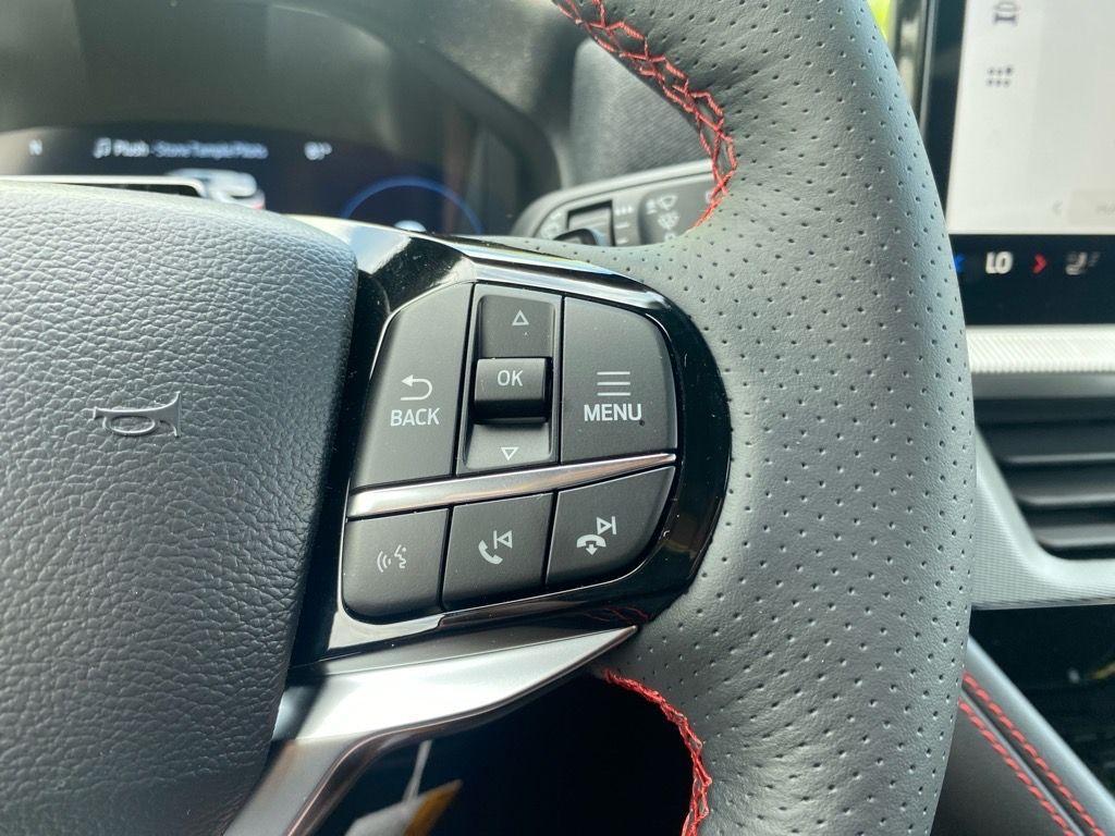 new 2025 Ford Explorer car, priced at $55,155