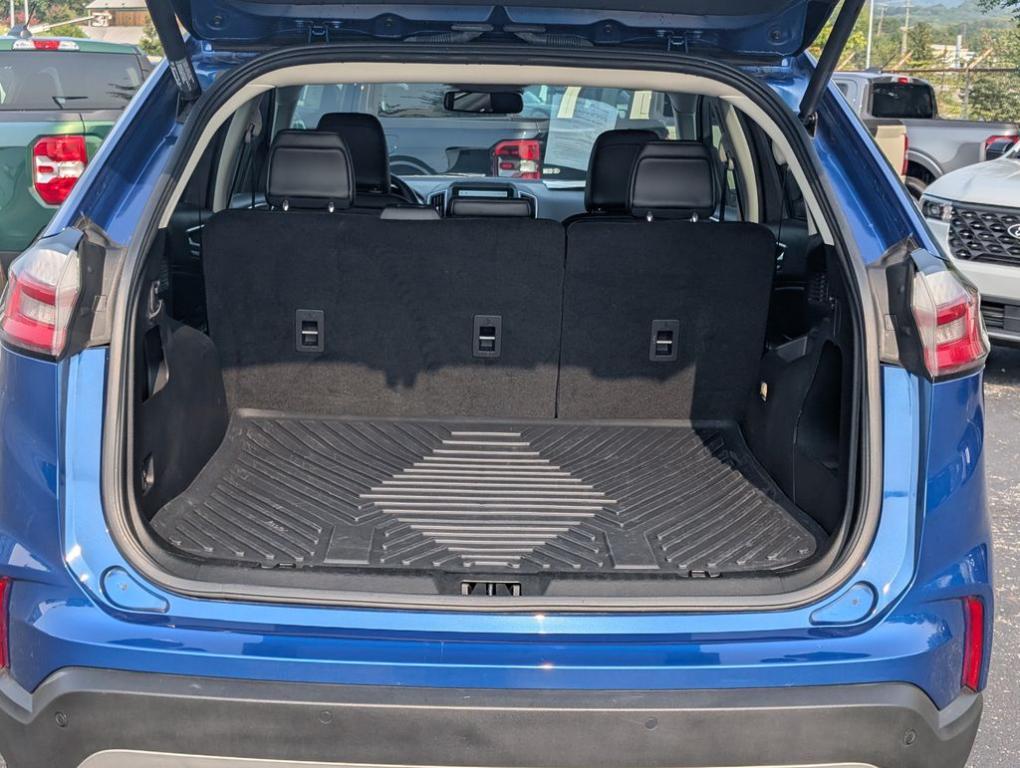 used 2021 Ford Edge car, priced at $24,000