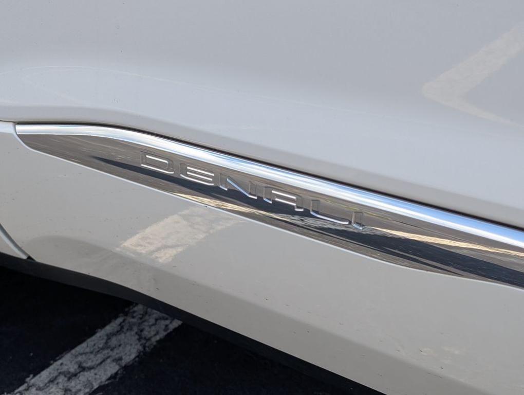 used 2020 GMC Acadia car, priced at $26,497