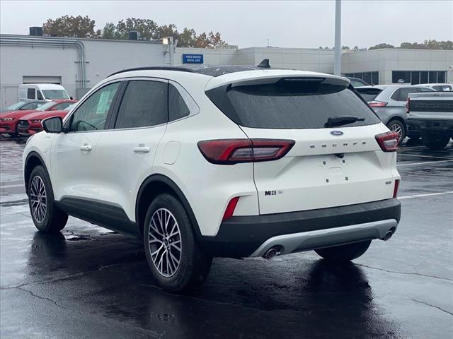 new 2025 Ford Escape car, priced at $45,015