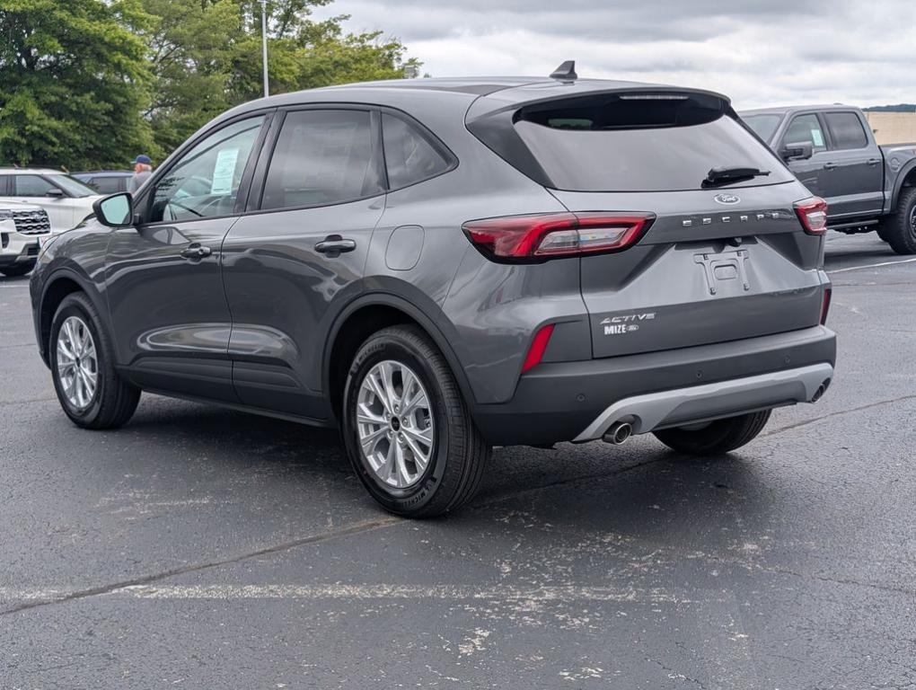 new 2025 Ford Escape car, priced at $25,000