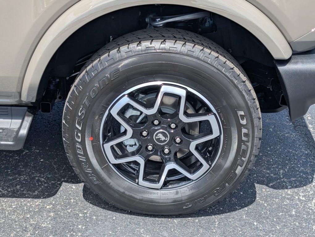 new 2025 Ford Bronco car, priced at $47,350