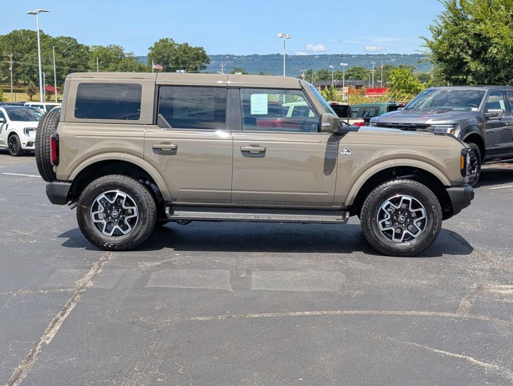 new 2025 Ford Bronco car, priced at $47,350