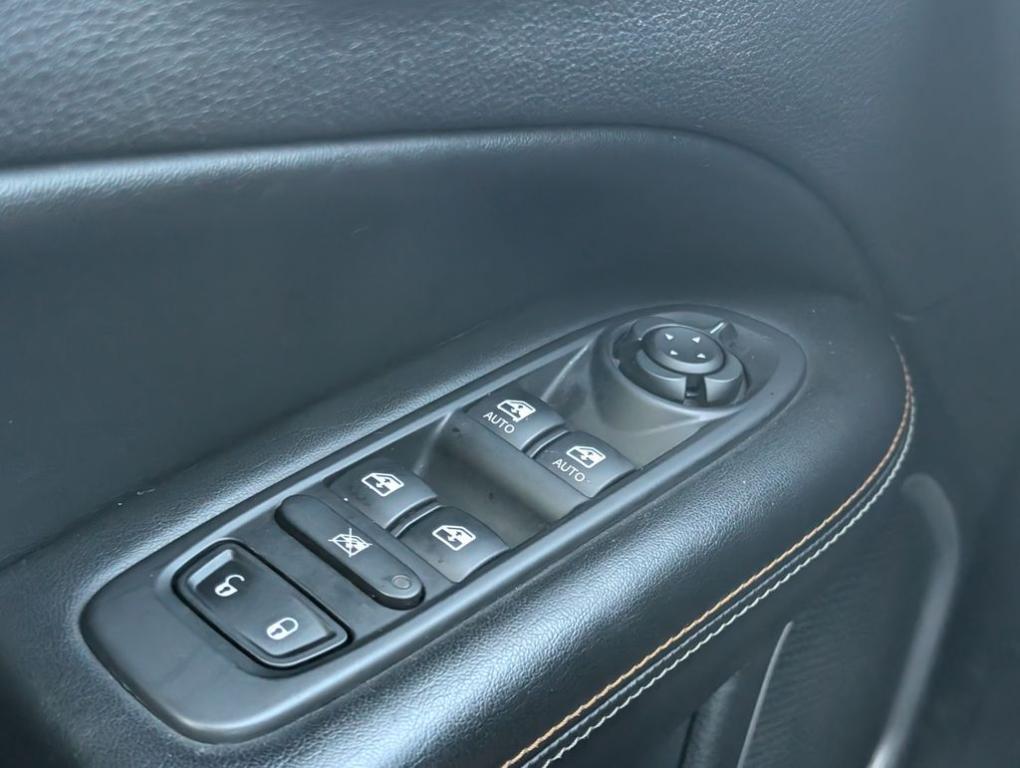 used 2019 Jeep Compass car, priced at $15,558