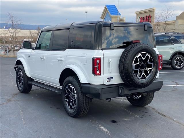 new 2024 Ford Bronco car, priced at $52,380