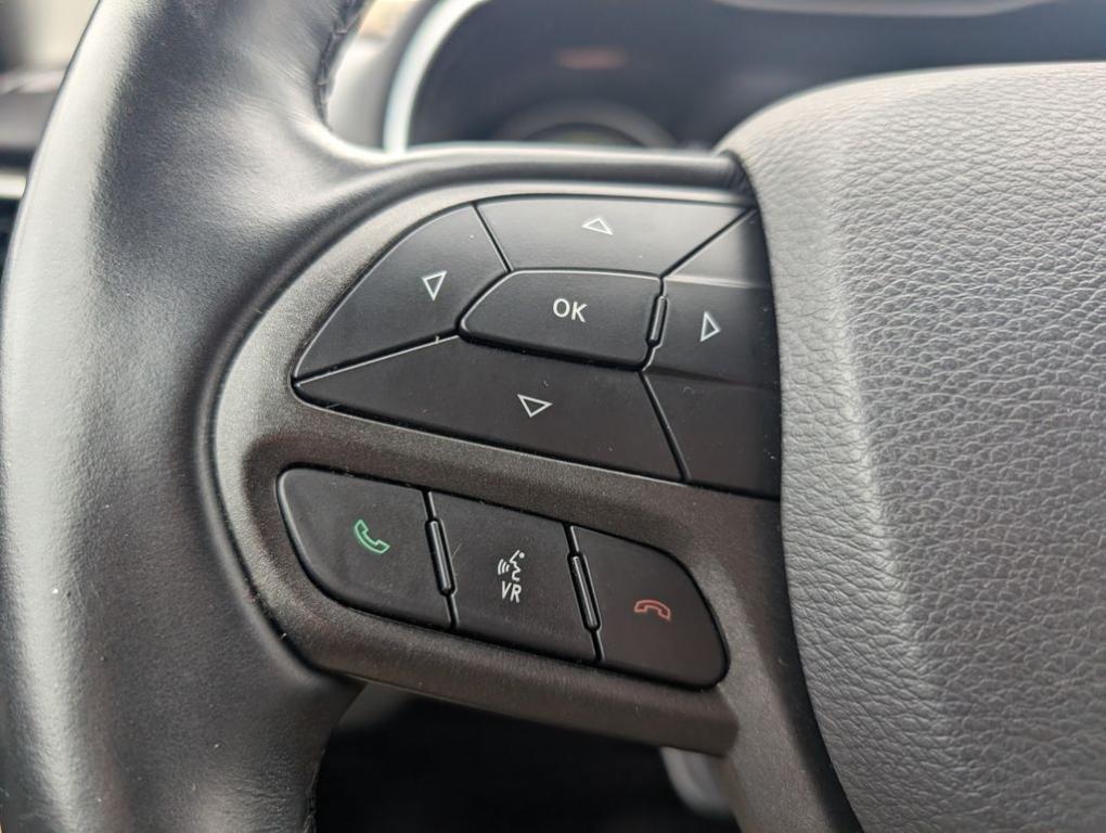 used 2019 Jeep Cherokee car, priced at $14,860