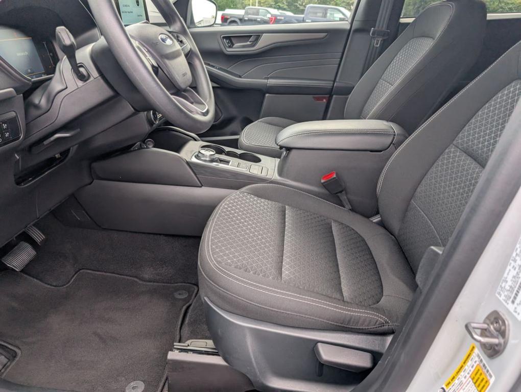 used 2025 Ford Escape car, priced at $26,880