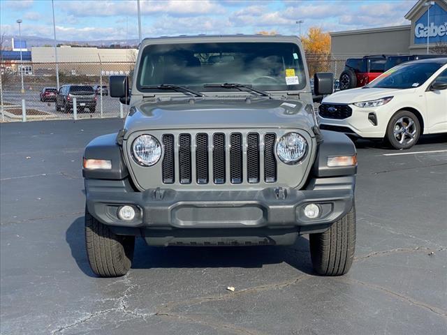 used 2020 Jeep Wrangler Unlimited car, priced at $28,154