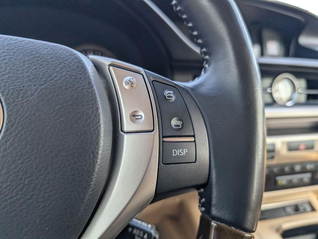 used 2015 Lexus ES 350 car, priced at $18,500
