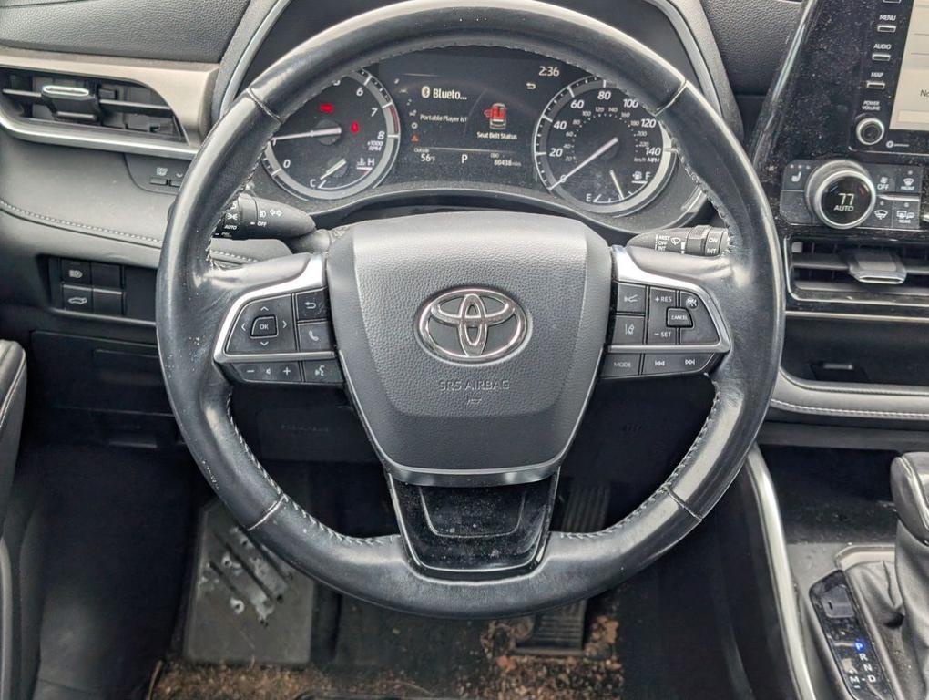 used 2021 Toyota Highlander car, priced at $29,499