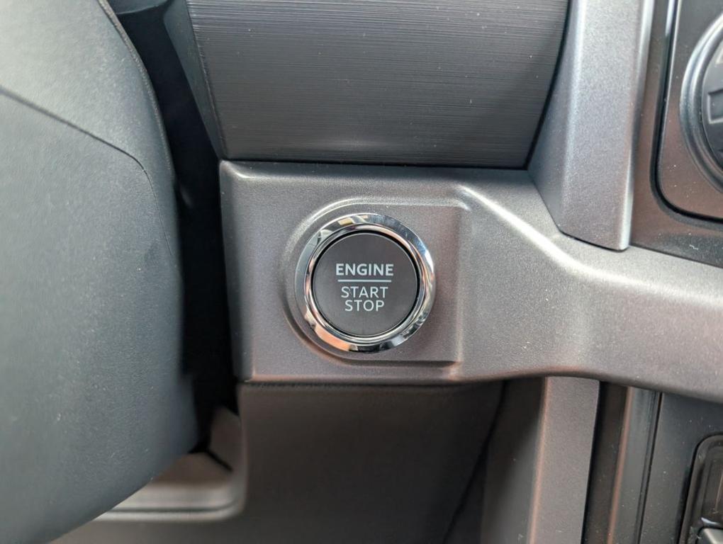 new 2025 Ford F-150 car, priced at $56,275