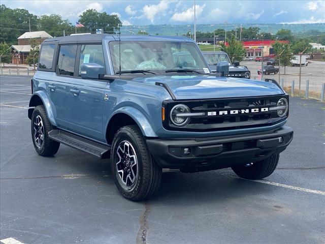 new 2025 Ford Bronco car, priced at $52,001