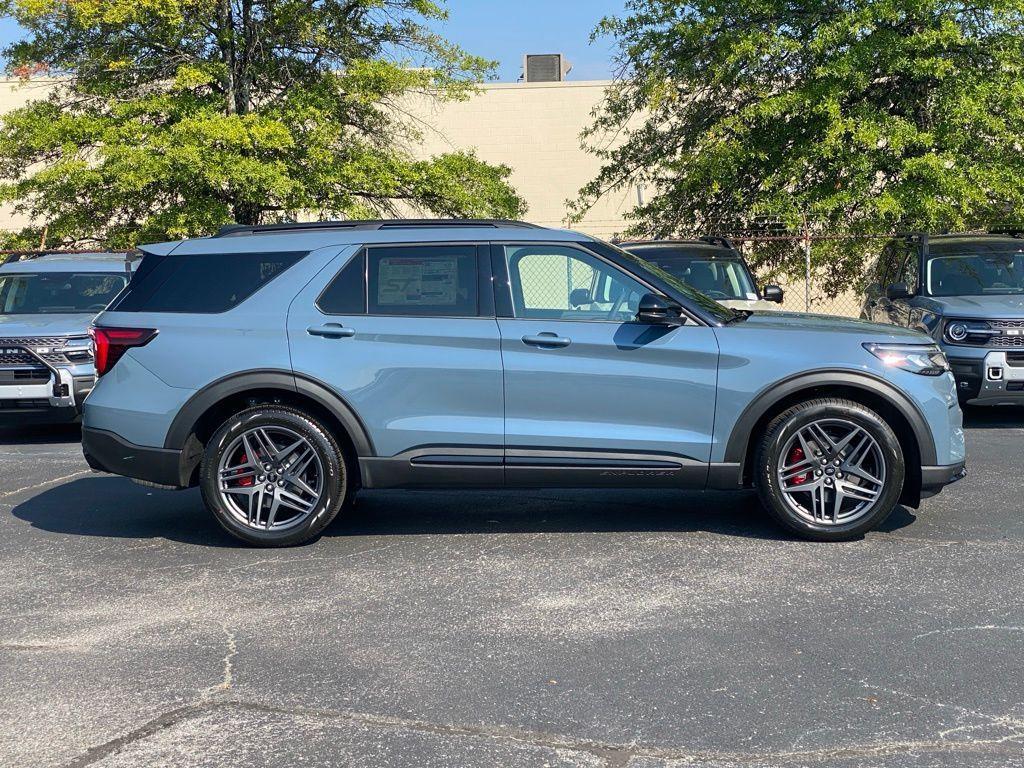 new 2025 Ford Explorer car, priced at $57,029