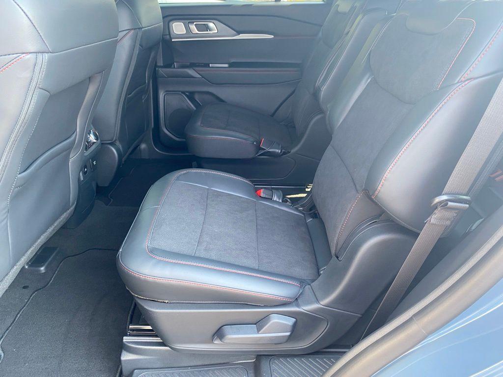 new 2025 Ford Explorer car, priced at $57,029
