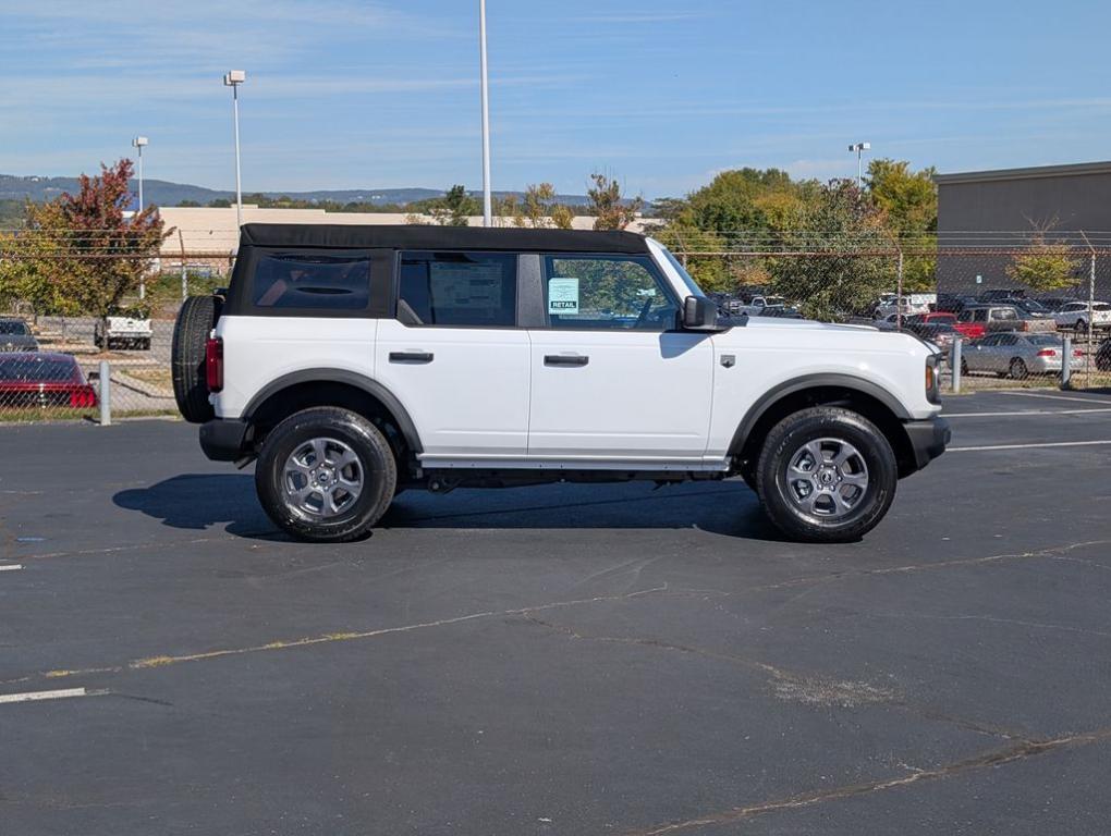 new 2025 Ford Bronco car, priced at $41,860