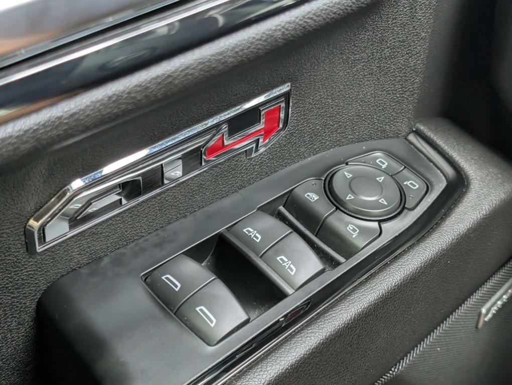 used 2024 GMC Sierra 1500 car, priced at $55,000