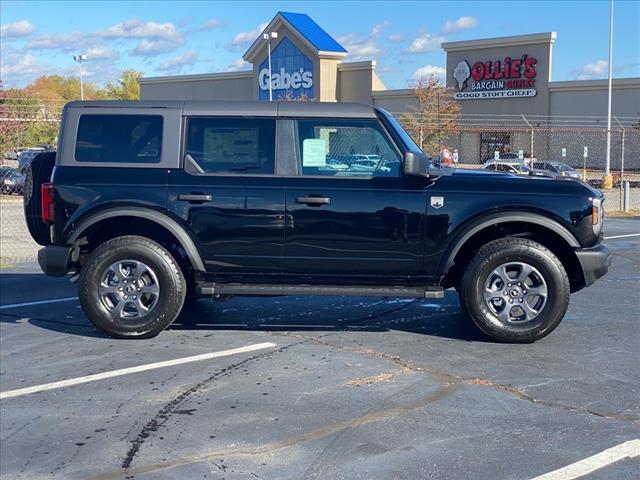 new 2024 Ford Bronco car, priced at $43,590