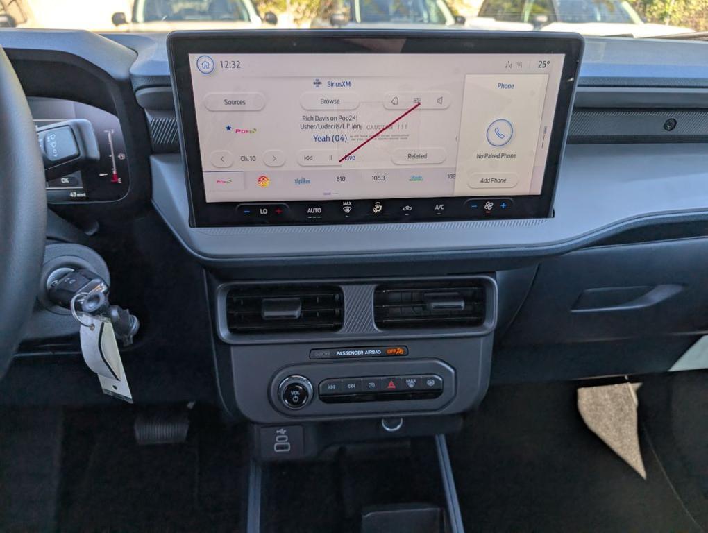 new 2025 Ford Maverick car, priced at $28,396