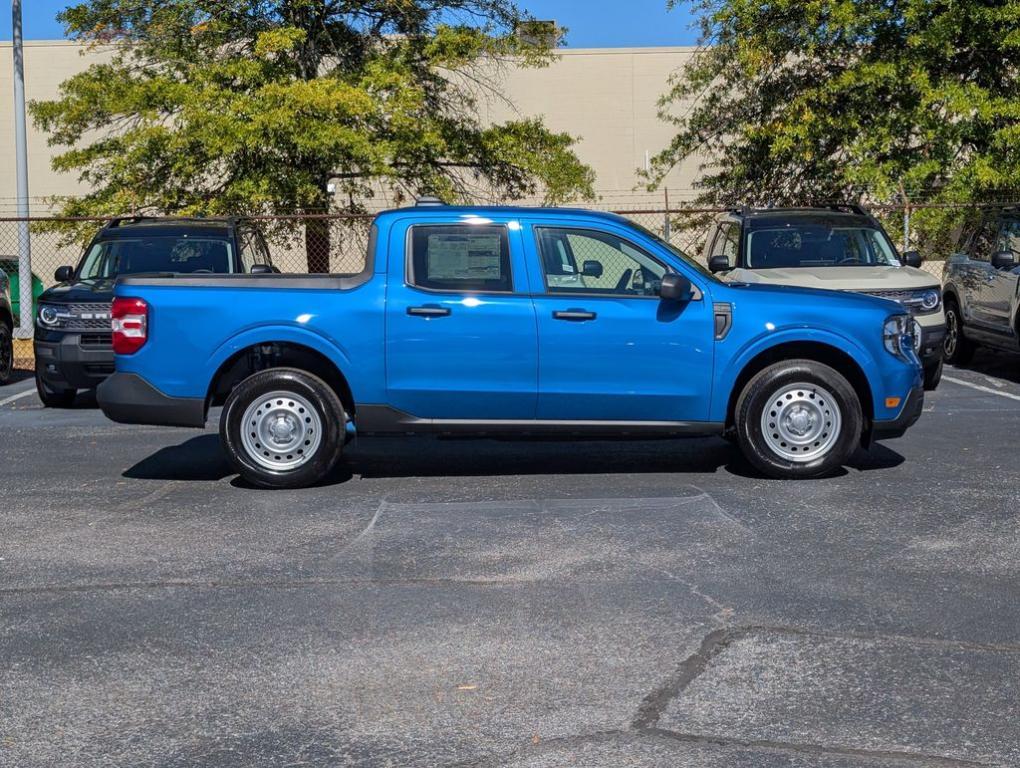 new 2025 Ford Maverick car, priced at $28,396