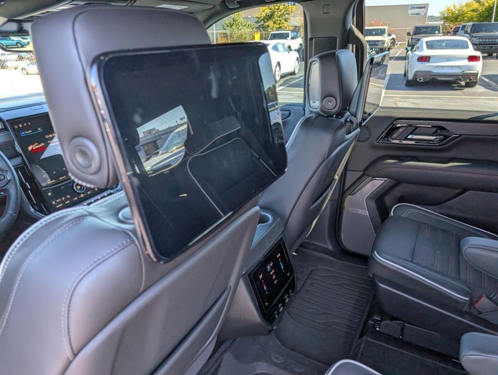 used 2025 GMC Yukon car, priced at $91,000