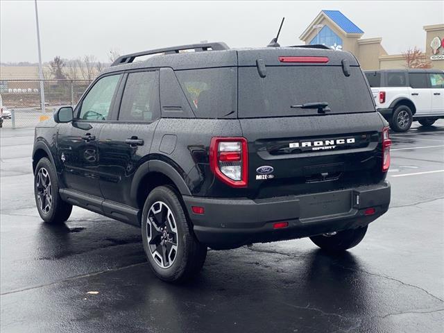 new 2024 Ford Bronco Sport car, priced at $35,725