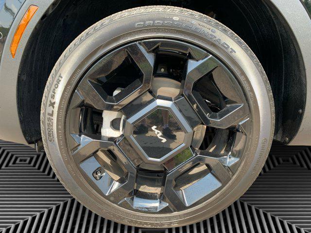 used 2024 Kia Sorento car, priced at $34,000