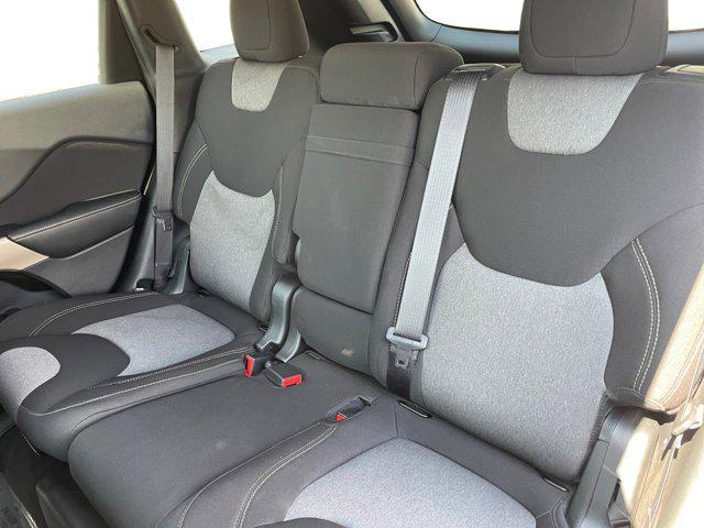 used 2018 Jeep Cherokee car, priced at $15,781