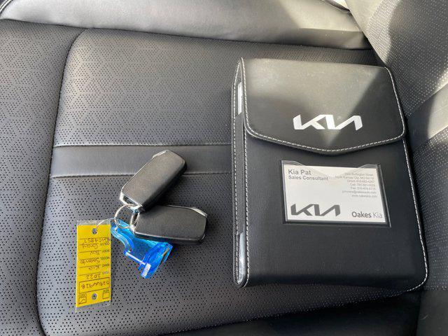 used 2022 Kia Sorento car, priced at $29,877