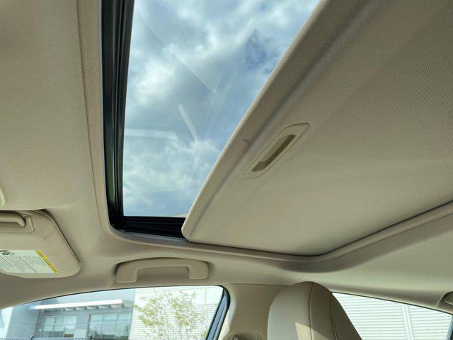 used 2018 Toyota Camry Hybrid car, priced at $21,622