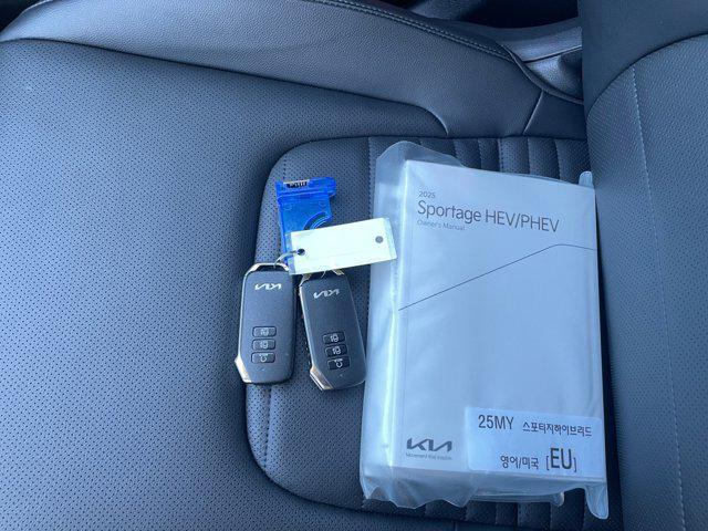 used 2025 Kia Sportage Hybrid car, priced at $33,980