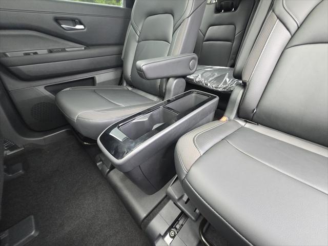 new 2025 Nissan Pathfinder car, priced at $49,950