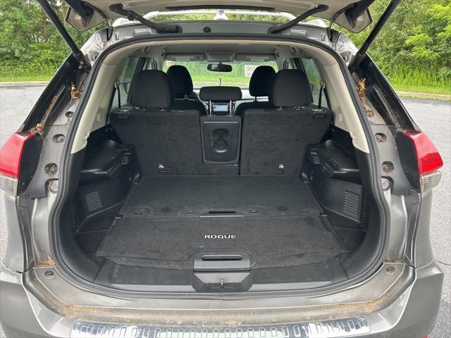used 2017 Nissan Rogue car, priced at $14,827