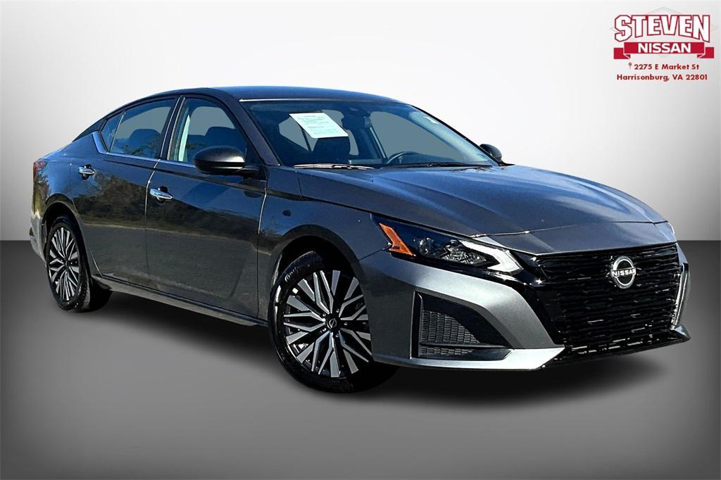 used 2025 Nissan Altima car, priced at $20,299