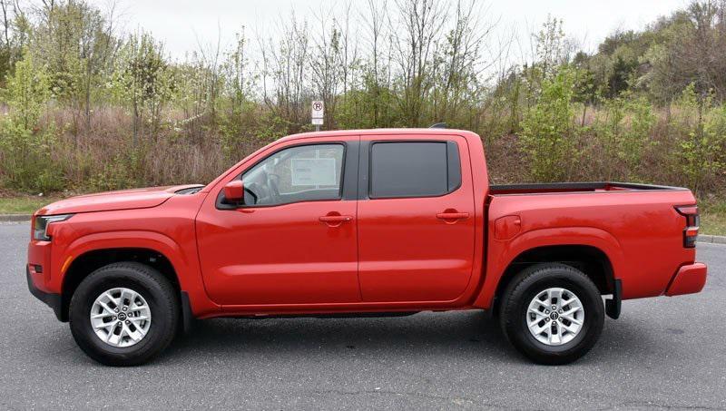 new 2024 Nissan Frontier car, priced at $39,965