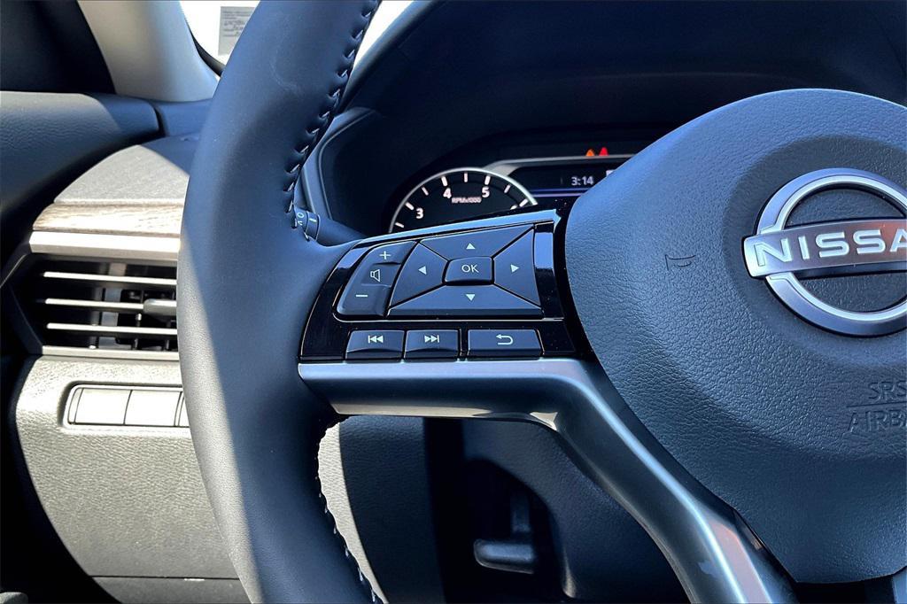 new 2025 Nissan Altima car, priced at $29,380