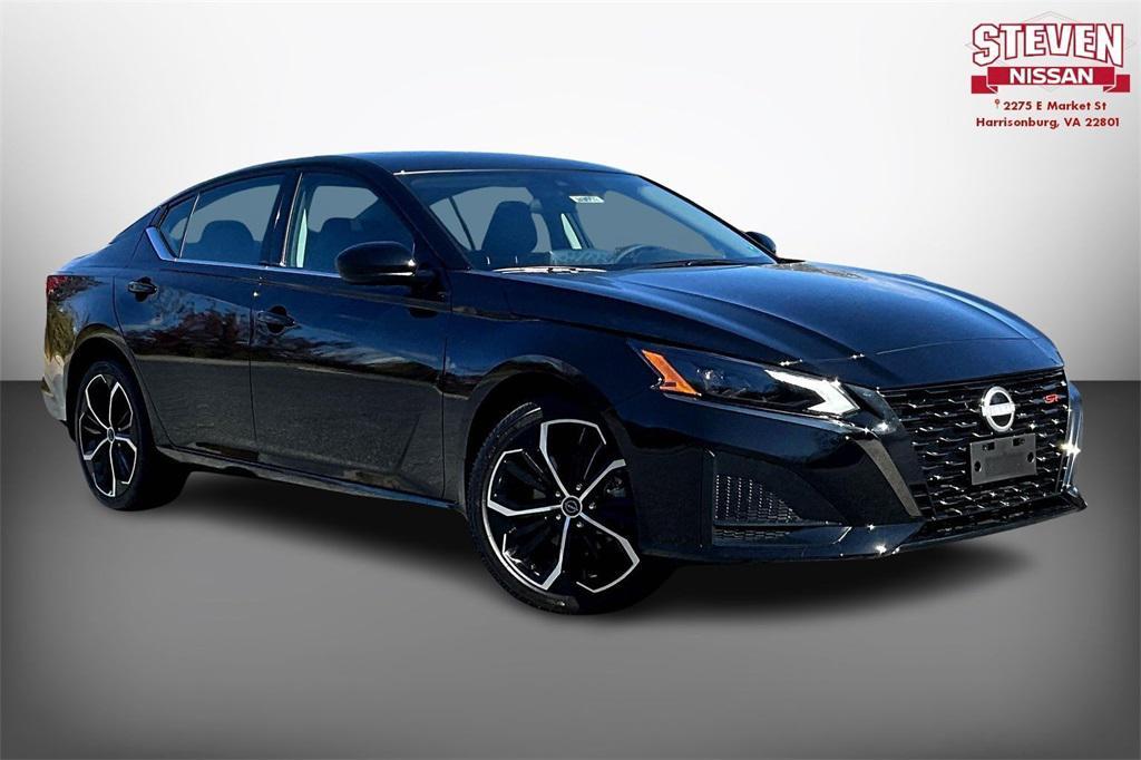 new 2025 Nissan Altima car, priced at $32,502