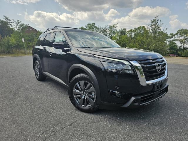 new 2024 Nissan Pathfinder car, priced at $39,100