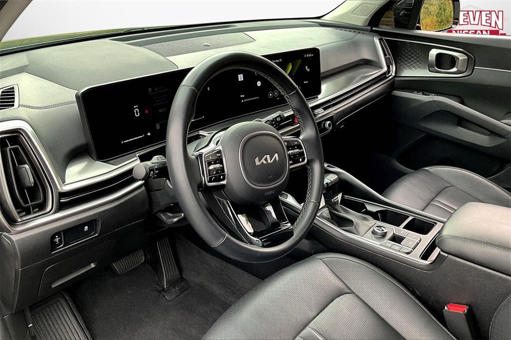 used 2024 Kia Sorento car, priced at $26,559
