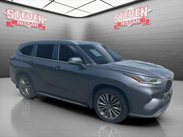 used 2020 Toyota Highlander car, priced at $37,634