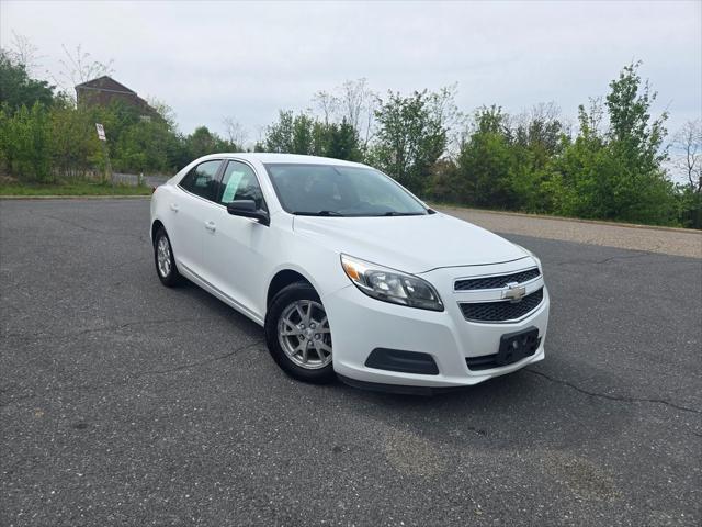 used 2013 Chevrolet Malibu car, priced at $7,999