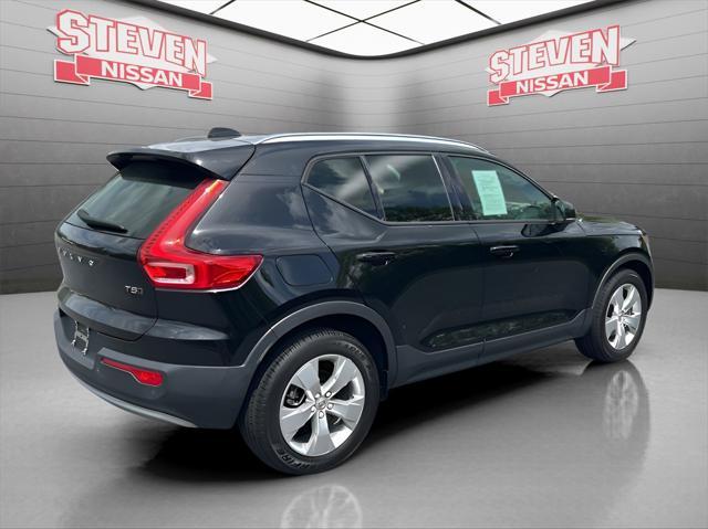 used 2021 Volvo XC40 car, priced at $27,496