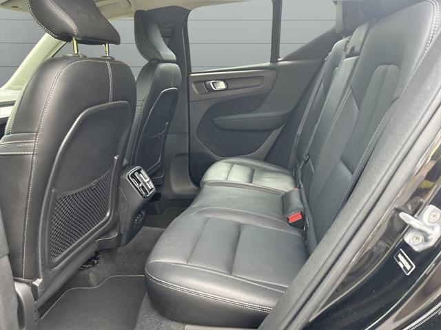 used 2021 Volvo XC40 car, priced at $27,496
