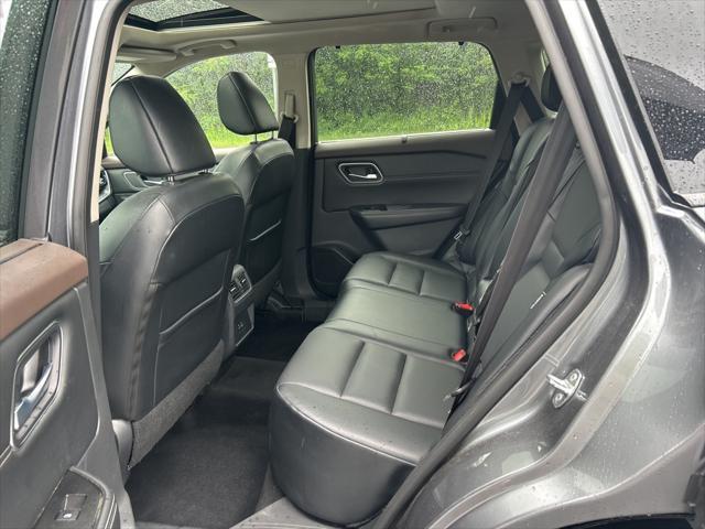 used 2021 Nissan Rogue car, priced at $19,105