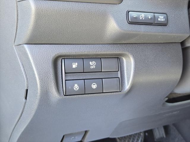 new 2025 Nissan Leaf car, priced at $27,614