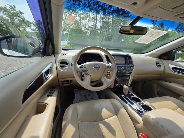 used 2015 Nissan Pathfinder car, priced at $11,517