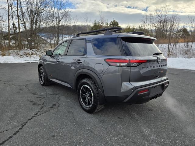 new 2025 Nissan Pathfinder car, priced at $45,650