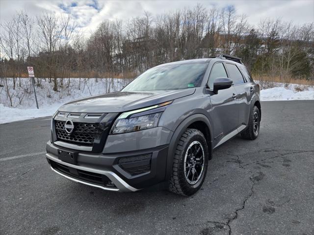 new 2025 Nissan Pathfinder car, priced at $45,650